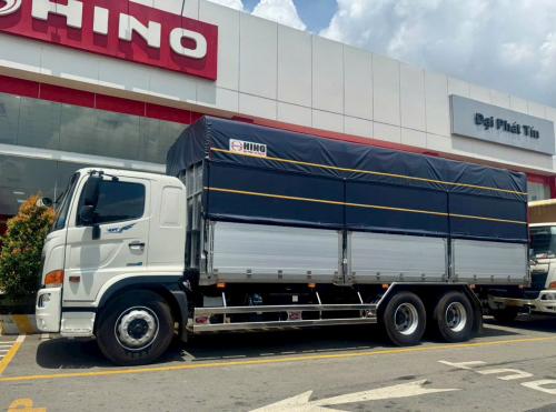 Xe Tải HINO 15 Tấn Thùng 7.8 Mét