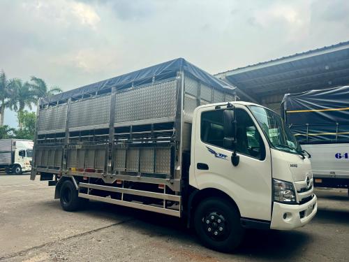 Xe HINO XZU730L Thùng Chở Heo