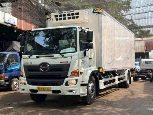 Xe Tải Hino 8 Tấn Thùng Đông Lạnh - TRan 